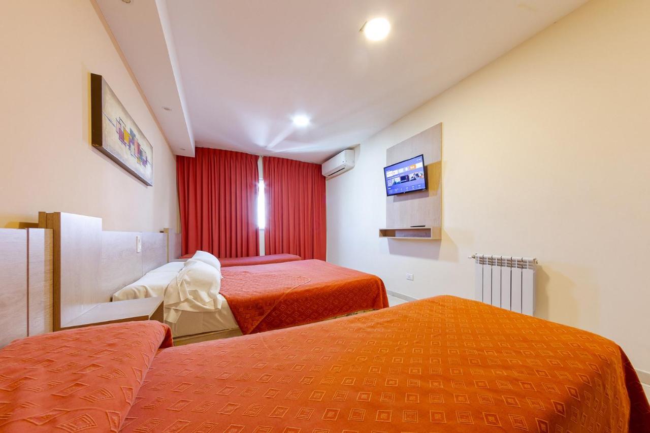 Hotel El Condado Villa Carlos Paz Extérieur photo