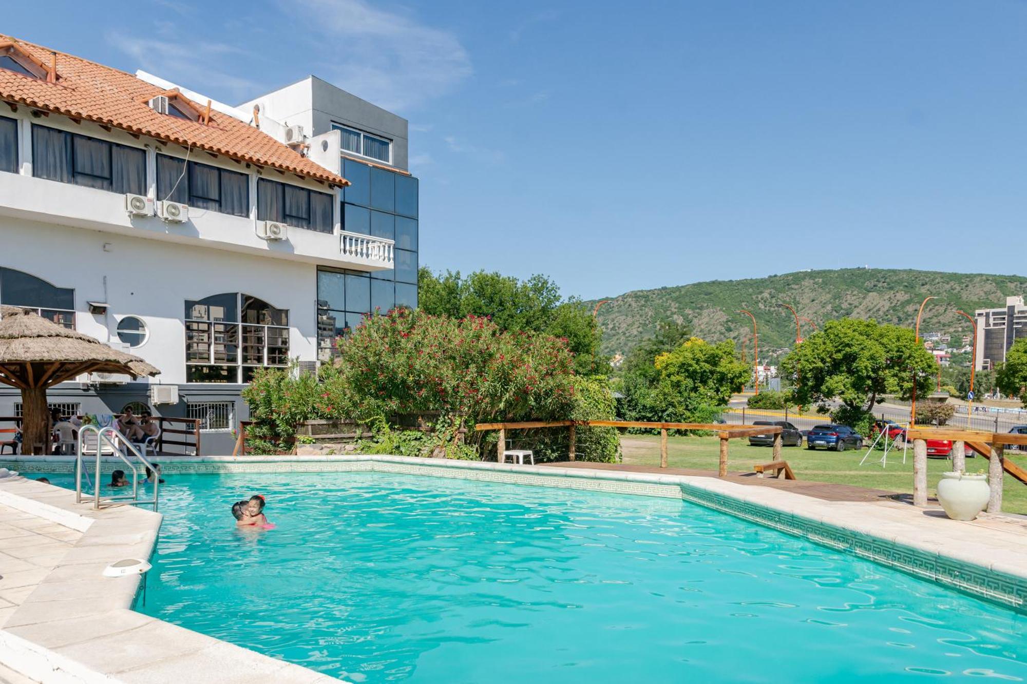 Hotel El Condado Villa Carlos Paz Extérieur photo